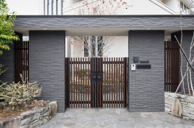 Japanese House Entrance With Fence 1